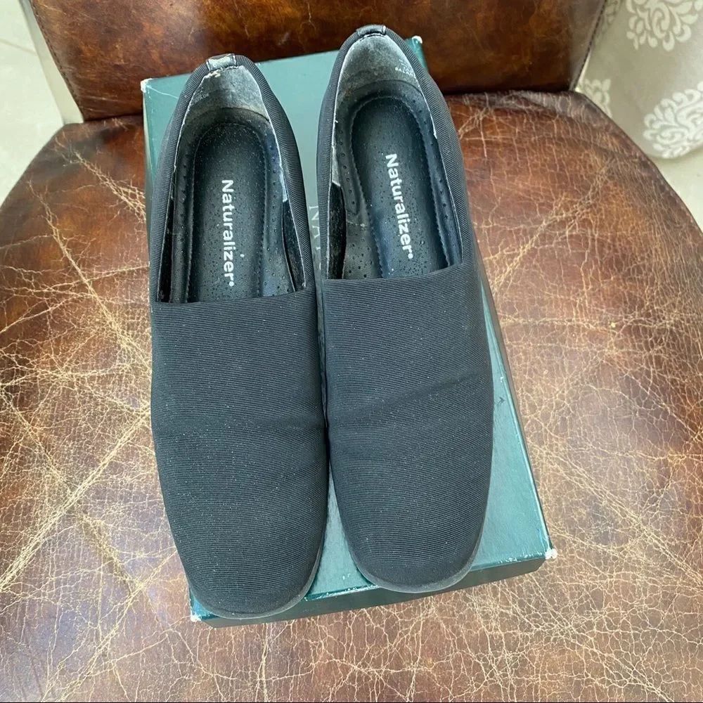 NATURALIZER black stretchy textile upper shoes 6.5